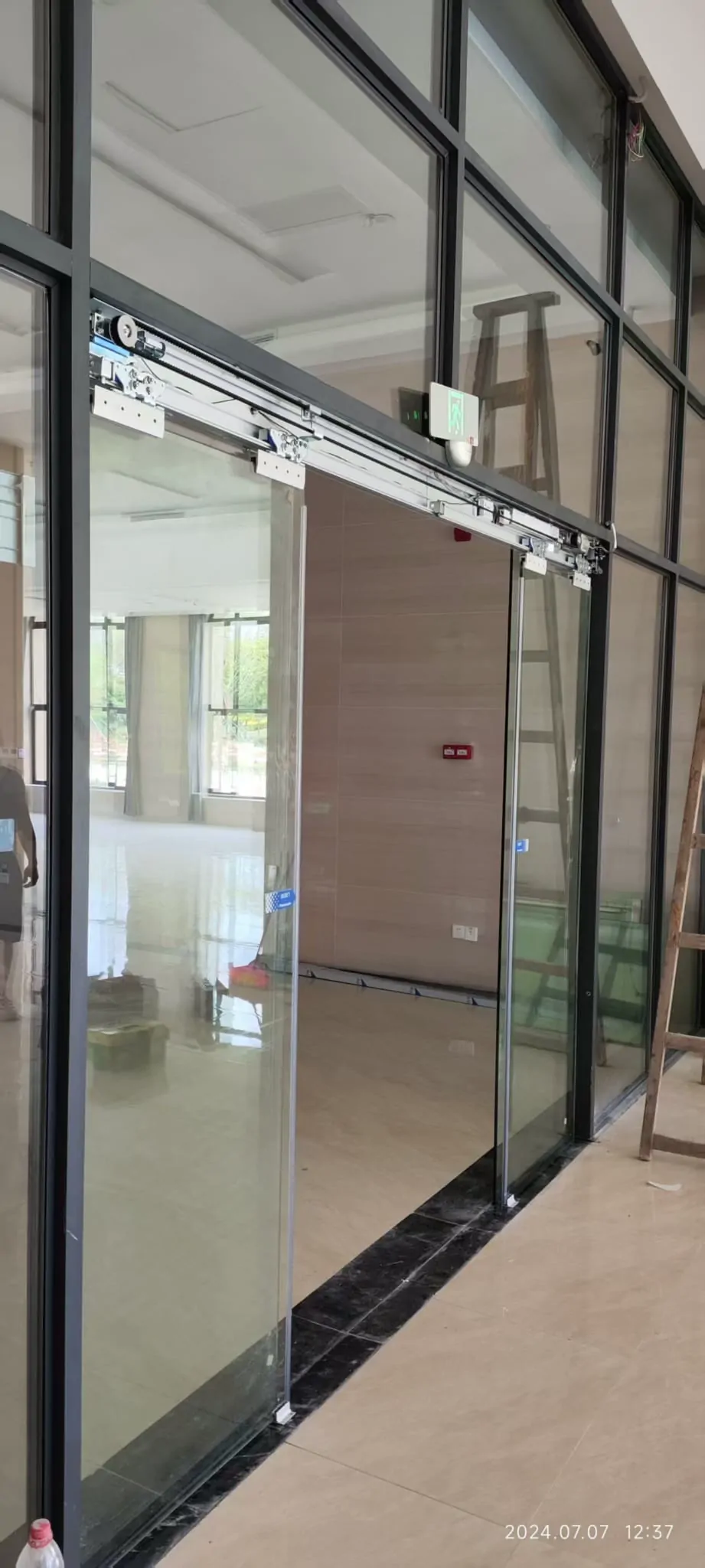 Glass automatic door system and overhead operator components
